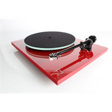 Rega Planar 2 - Plattenspieler mit Rega RB220 Tonarm und Rega CARBON MM-Tonabnehmer (Hochglanz rot / 2016er Version)