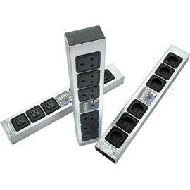 IsoTek EVO 3 Polaris - Mehrfach-Steckdosenleiste (zur perfekten Ergänzung für jedes HiFi- oder AV-System / 2300 Watt maximale Leistungsaufnahme / schwarz/silber / 1 Stück)