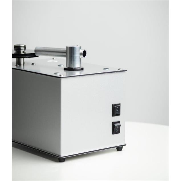 Pro-Ject Vinyl Cleaner VC-E - compact record cleaning machine for fast vinyl cleaning (800 W / 0.5 l tank / 6.5 kg / aluminum surface)