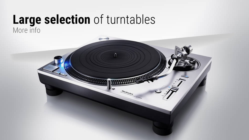 Large selection of turntables